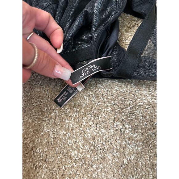 VICTORIA’S SECRET Shimmery Black Silver Gray Strappy Bralette Size Medium - Picture 5 of 8